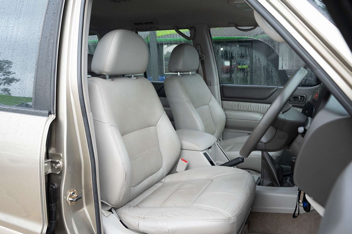 2003 Nissan Patrol ST-L GU III