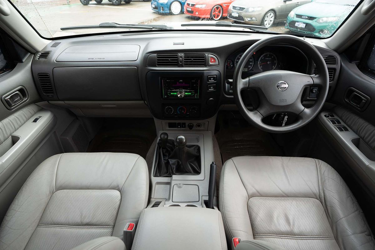 2003 Nissan Patrol ST-L GU III