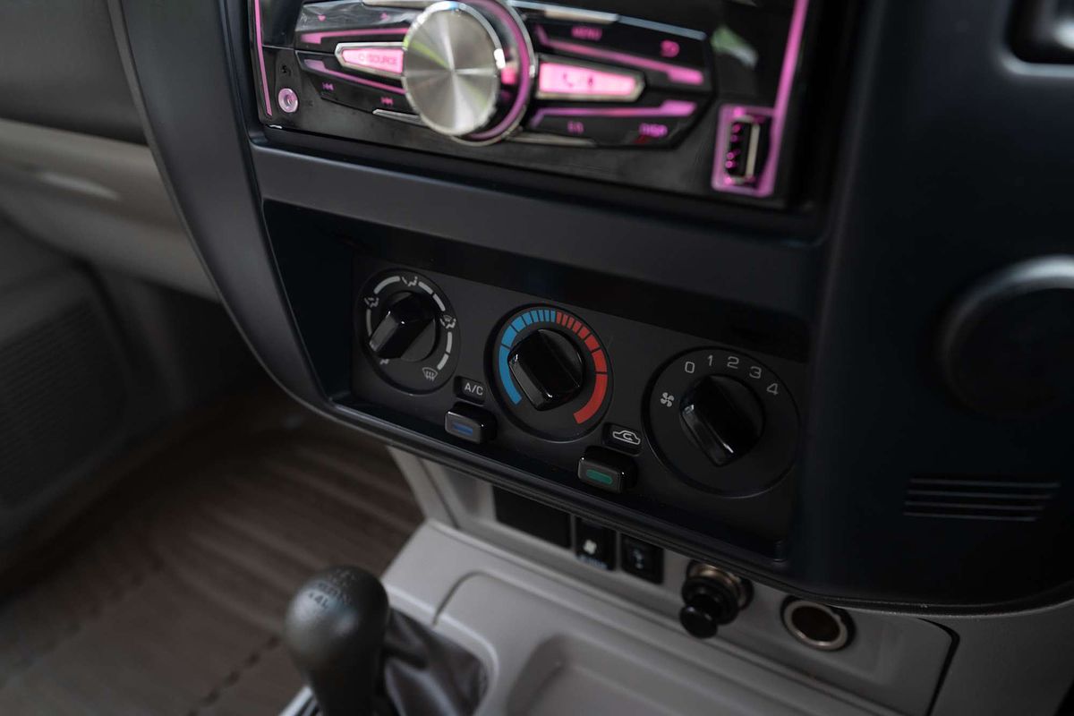 2003 Nissan Patrol ST-L GU III