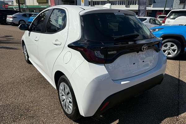 2024 Toyota Yaris Ascent Sport MXPA10R