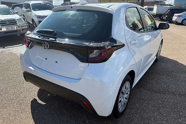 2024 Toyota Yaris Ascent Sport MXPA10R