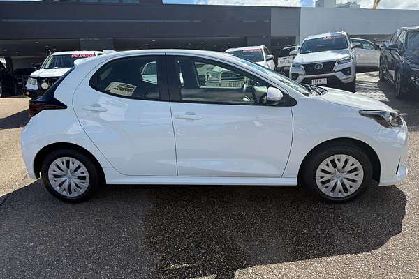 2024 Toyota Yaris Ascent Sport MXPA10R
