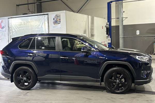 2020 Toyota RAV4 Cruiser AXAH52R