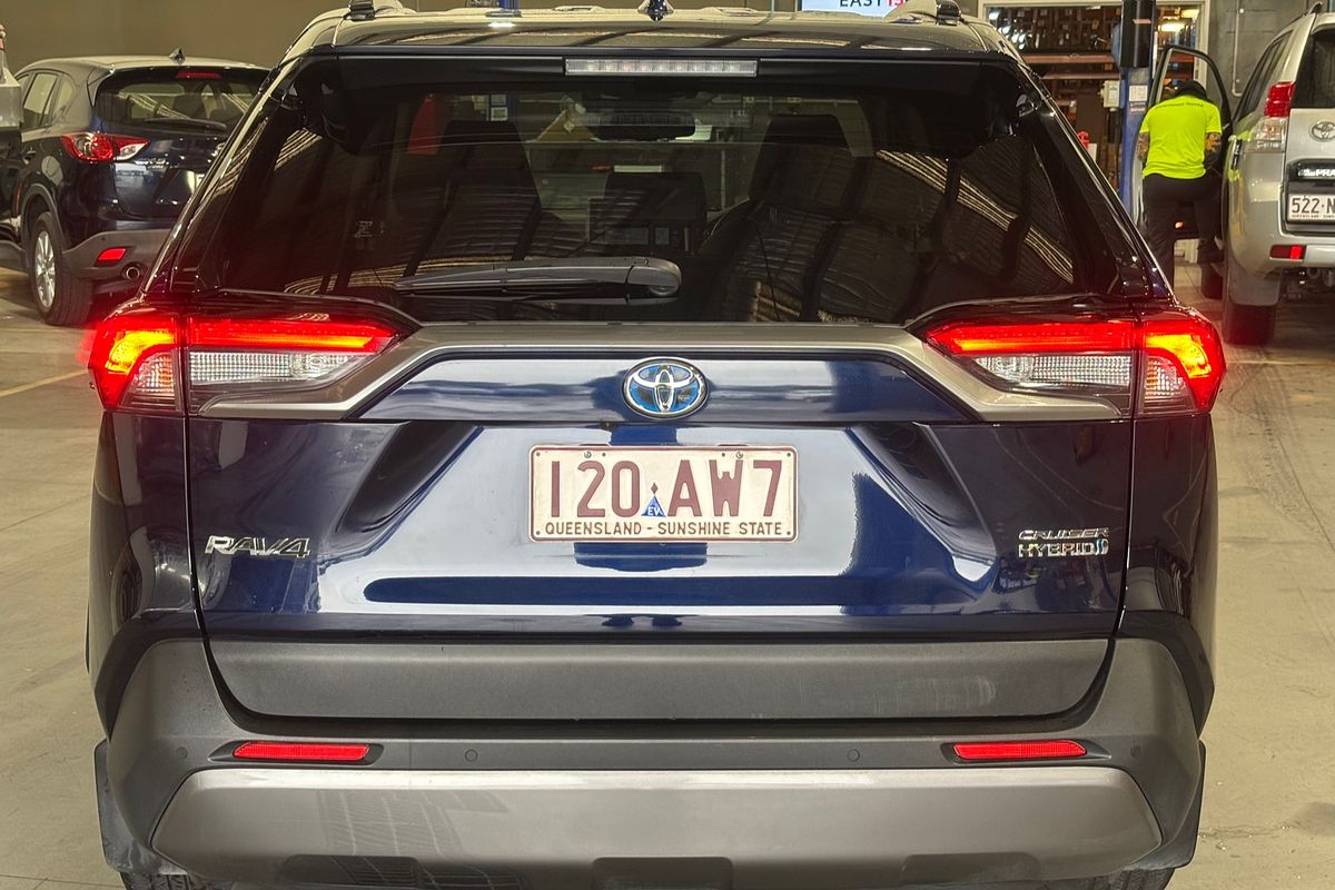 2020 Toyota RAV4 Cruiser AXAH52R