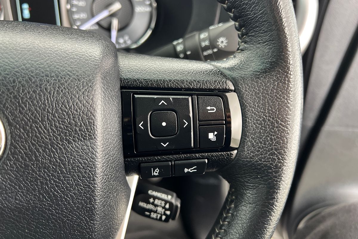 2021 Toyota Hilux SR5 GUN126R 4X4