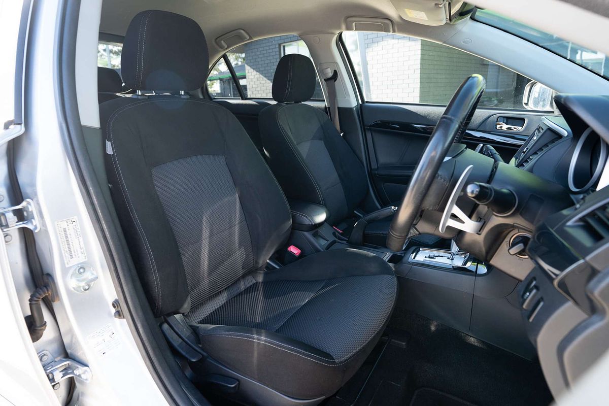 2014 Mitsubishi Lancer ES CJ