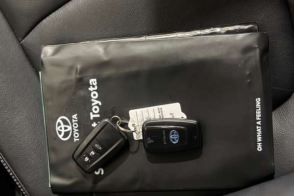 2020 Toyota RAV4 Cruiser AXAH52R
