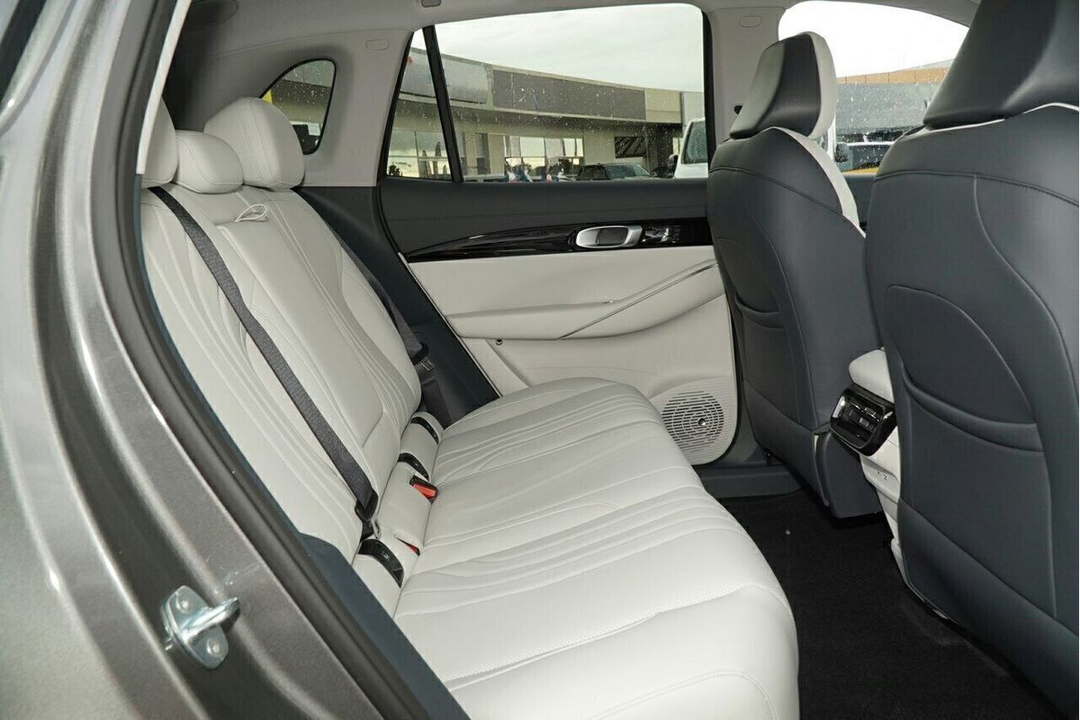 2025 Geely EX5 Inspire E245