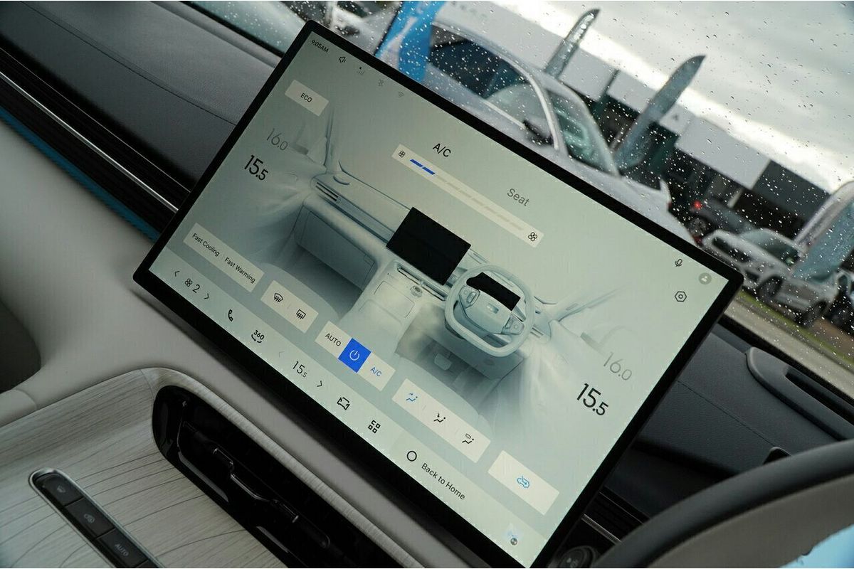 2025 Geely EX5 Inspire E245