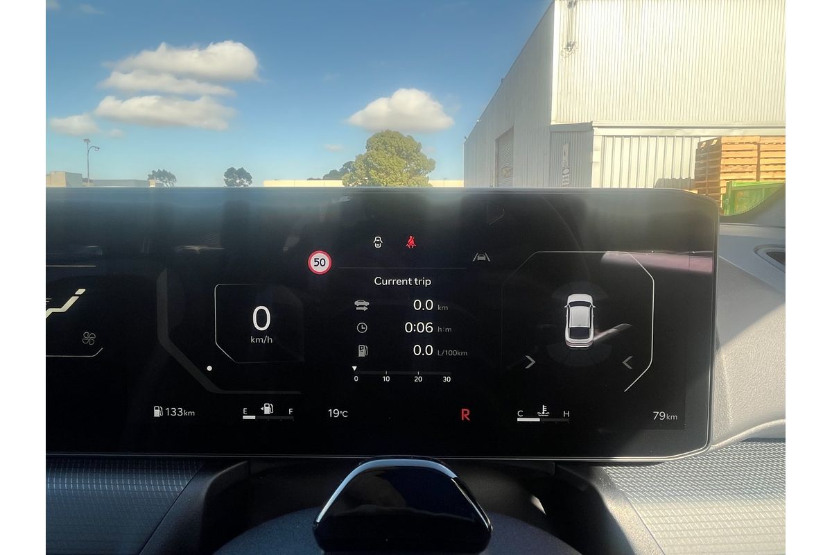 2025 Kia K4 GT-Line CL4m