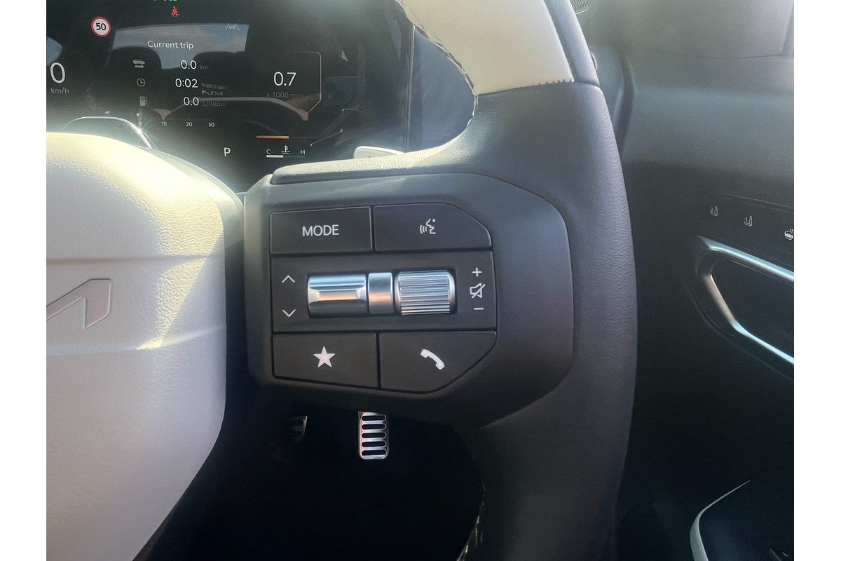 2025 Kia K4 GT-Line CL4m