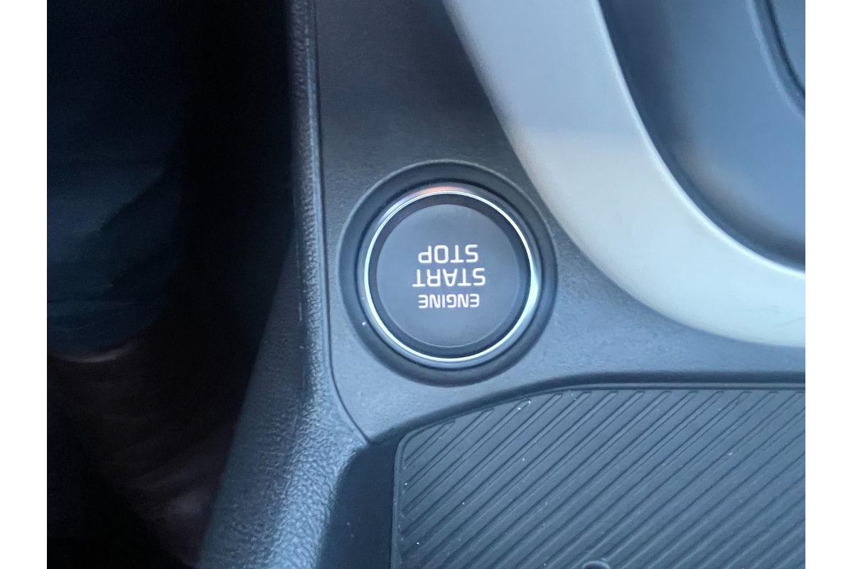 2025 Kia K4 GT-Line CL4m