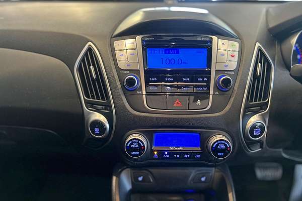 2011 Hyundai ix35 Highlander LM