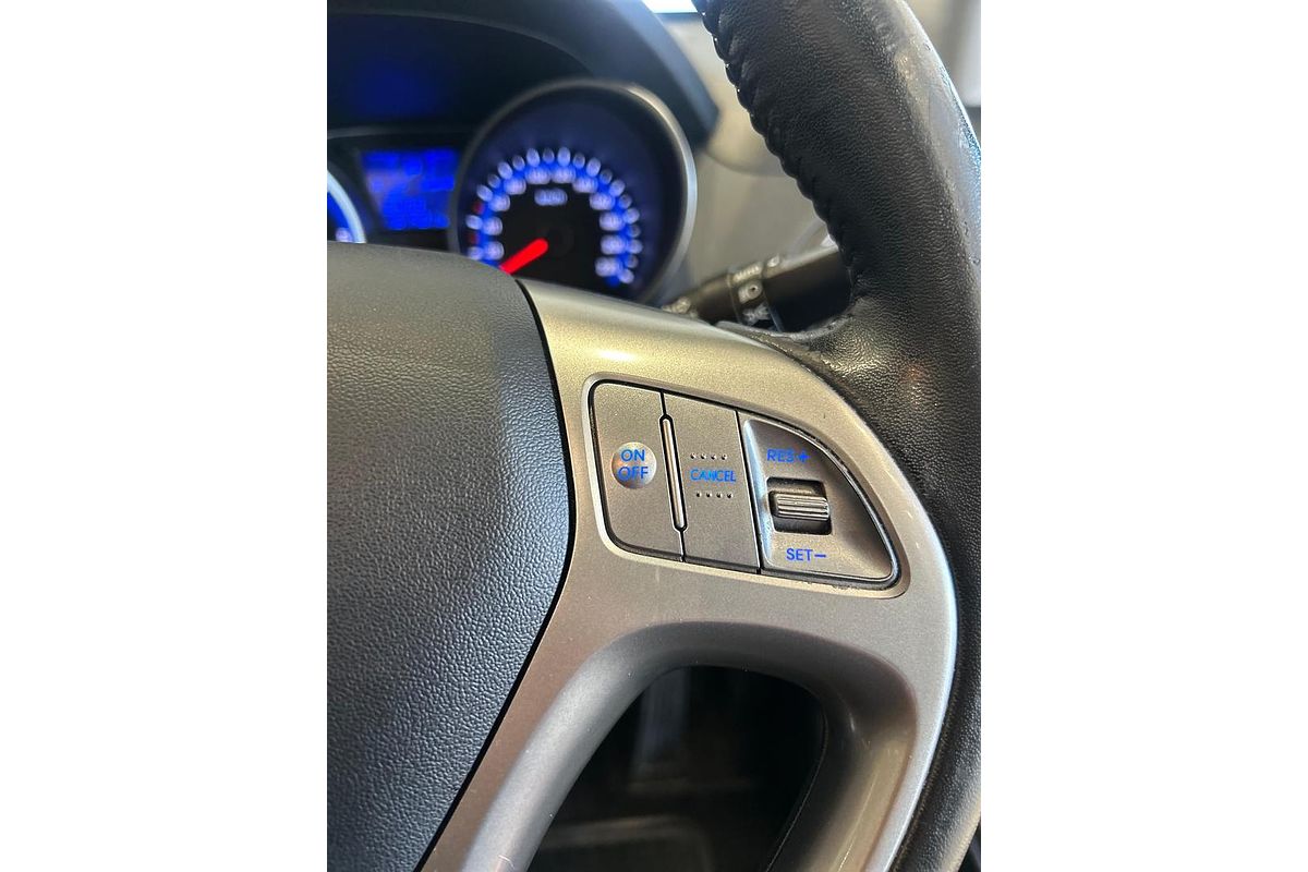 2011 Hyundai ix35 Highlander LM