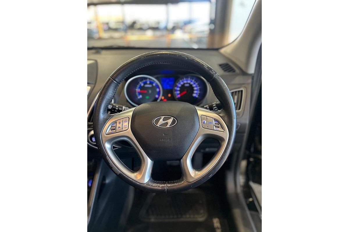 2011 Hyundai ix35 Highlander LM