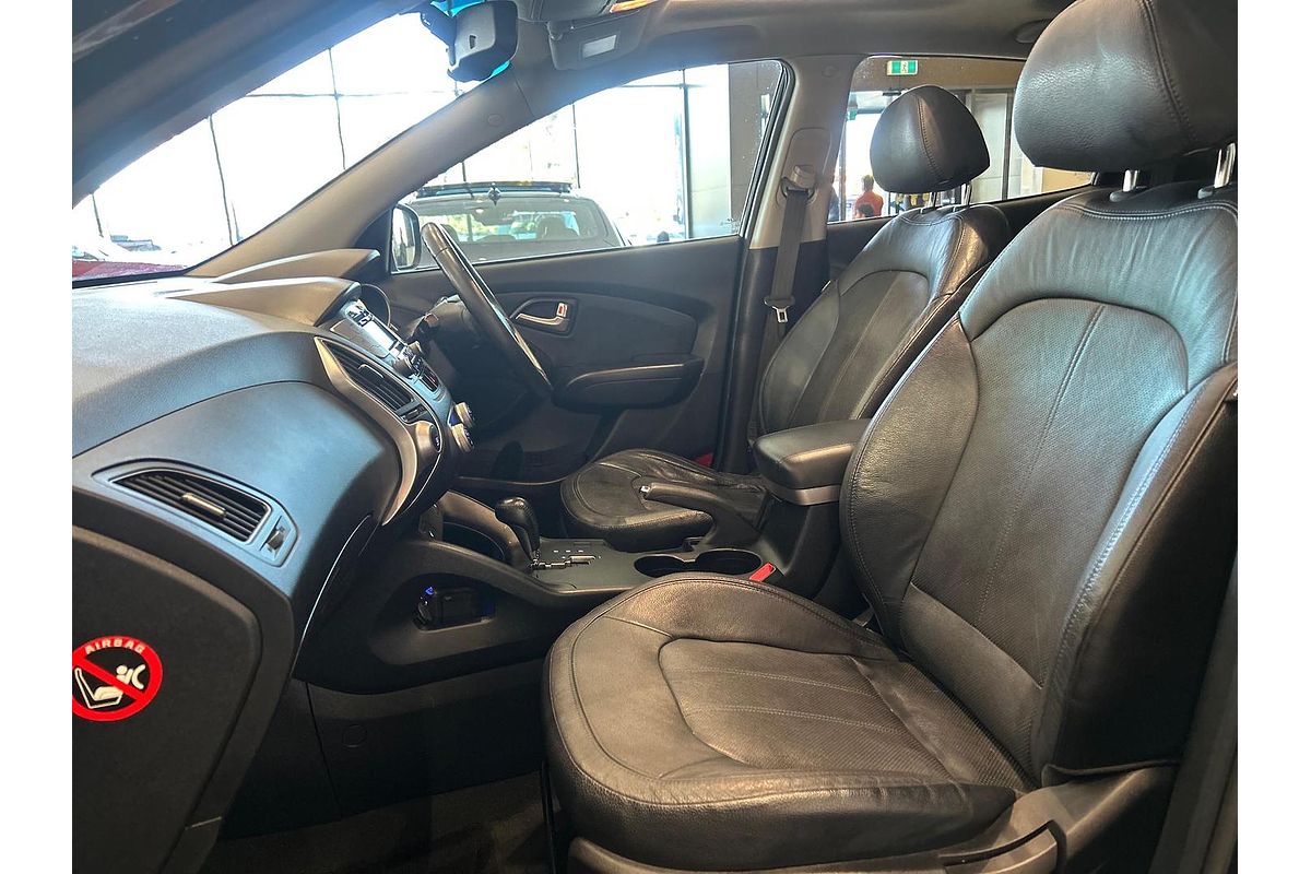 2011 Hyundai ix35 Highlander LM