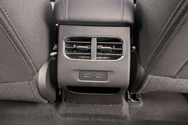 2025 GWM Jolion Premium Hybrid A02