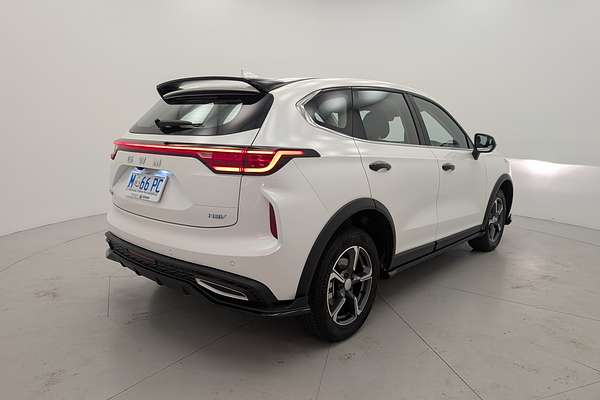 2025 GWM Jolion Premium Hybrid A02