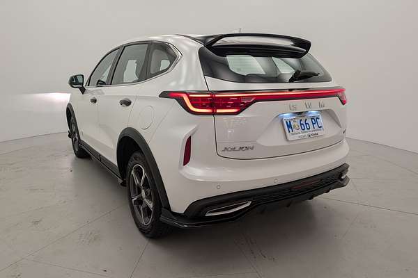 2025 GWM Jolion Premium Hybrid A02