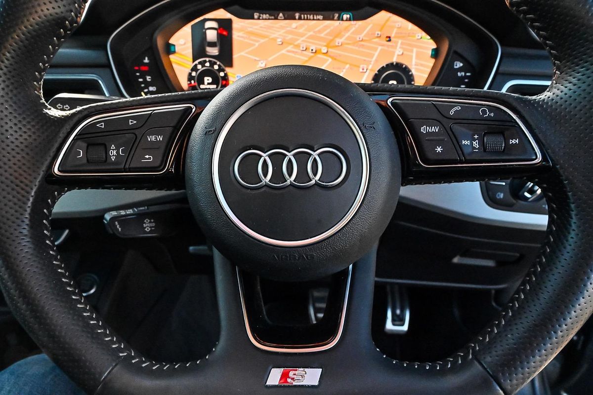 2016 Audi A4 sport B9
