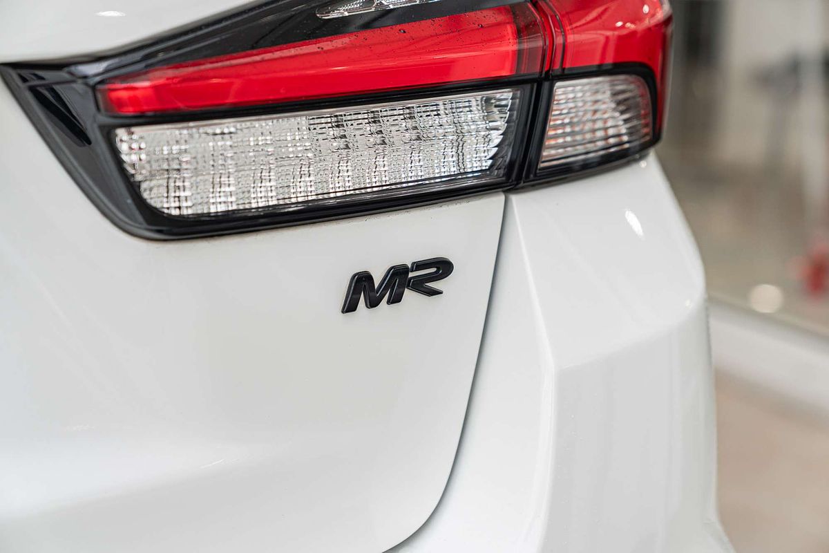 2022 Mitsubishi ASX MR XD