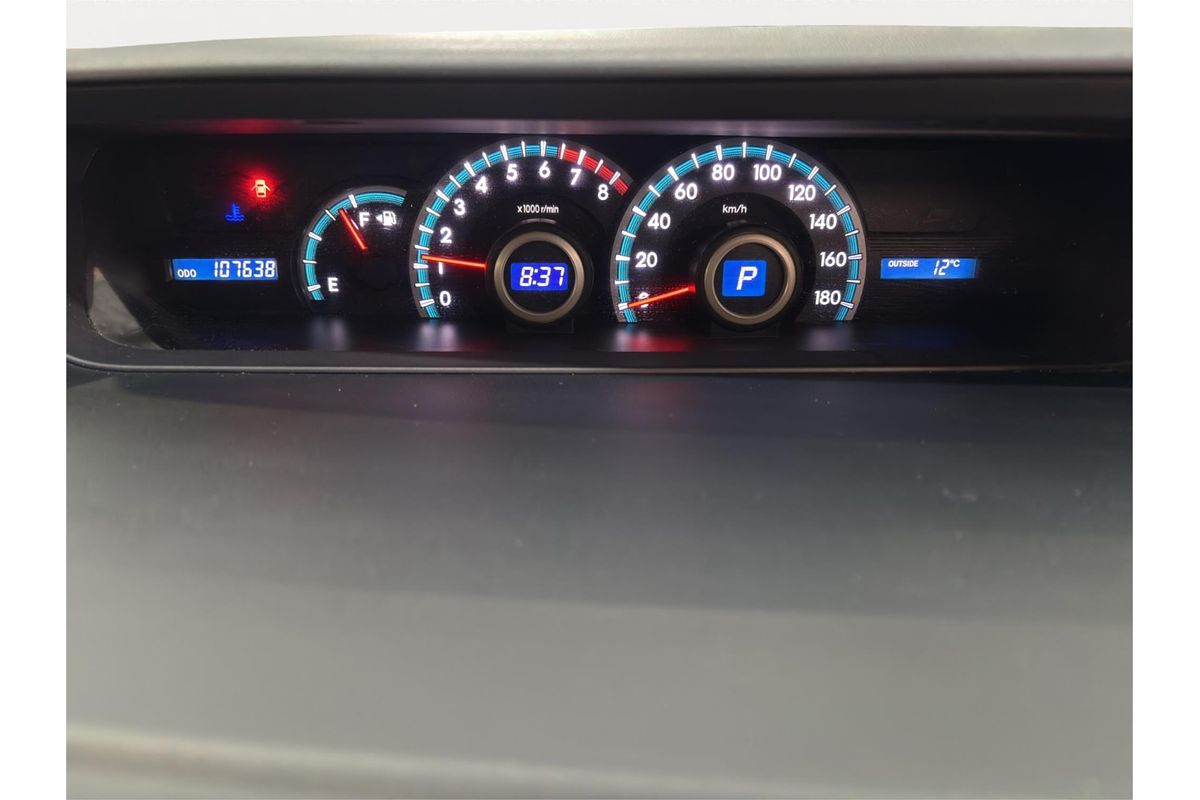 2011 Toyota Noah X L SELECTION SLOPE TYPE 1 ZZR70G