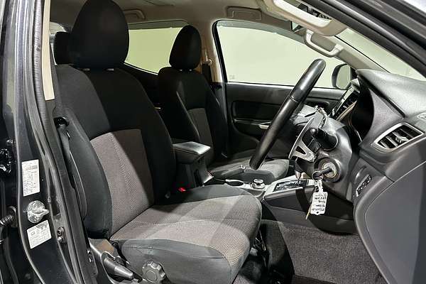 2019 Mitsubishi Triton GLS MR 4X4