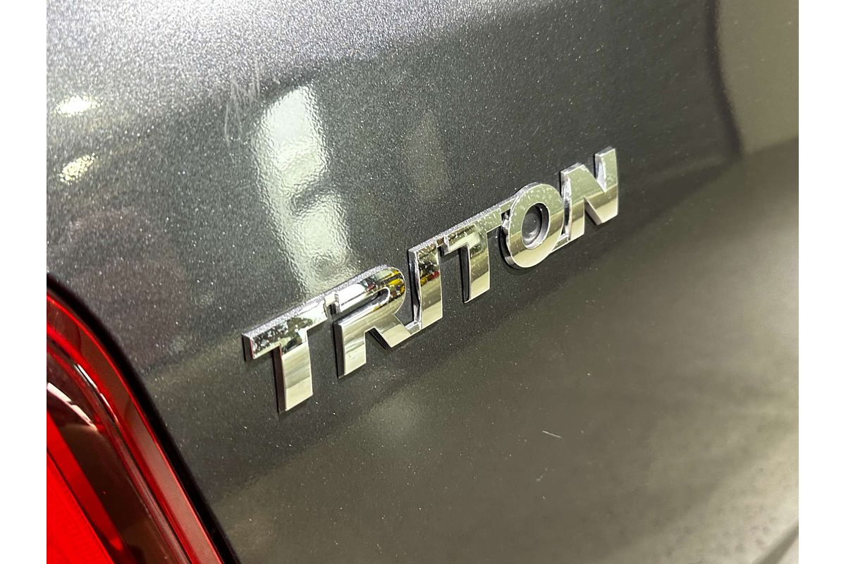 2019 Mitsubishi Triton GLS MR 4X4