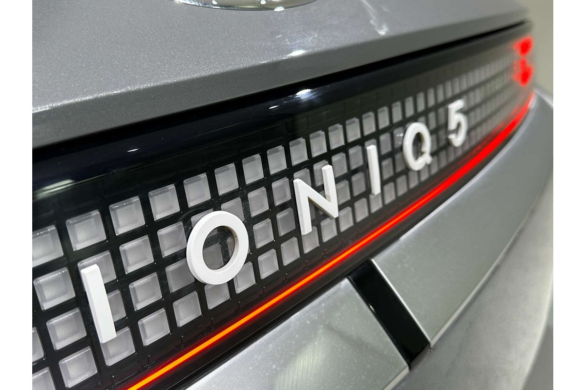 2022 Hyundai IONIQ 5 NE.V1