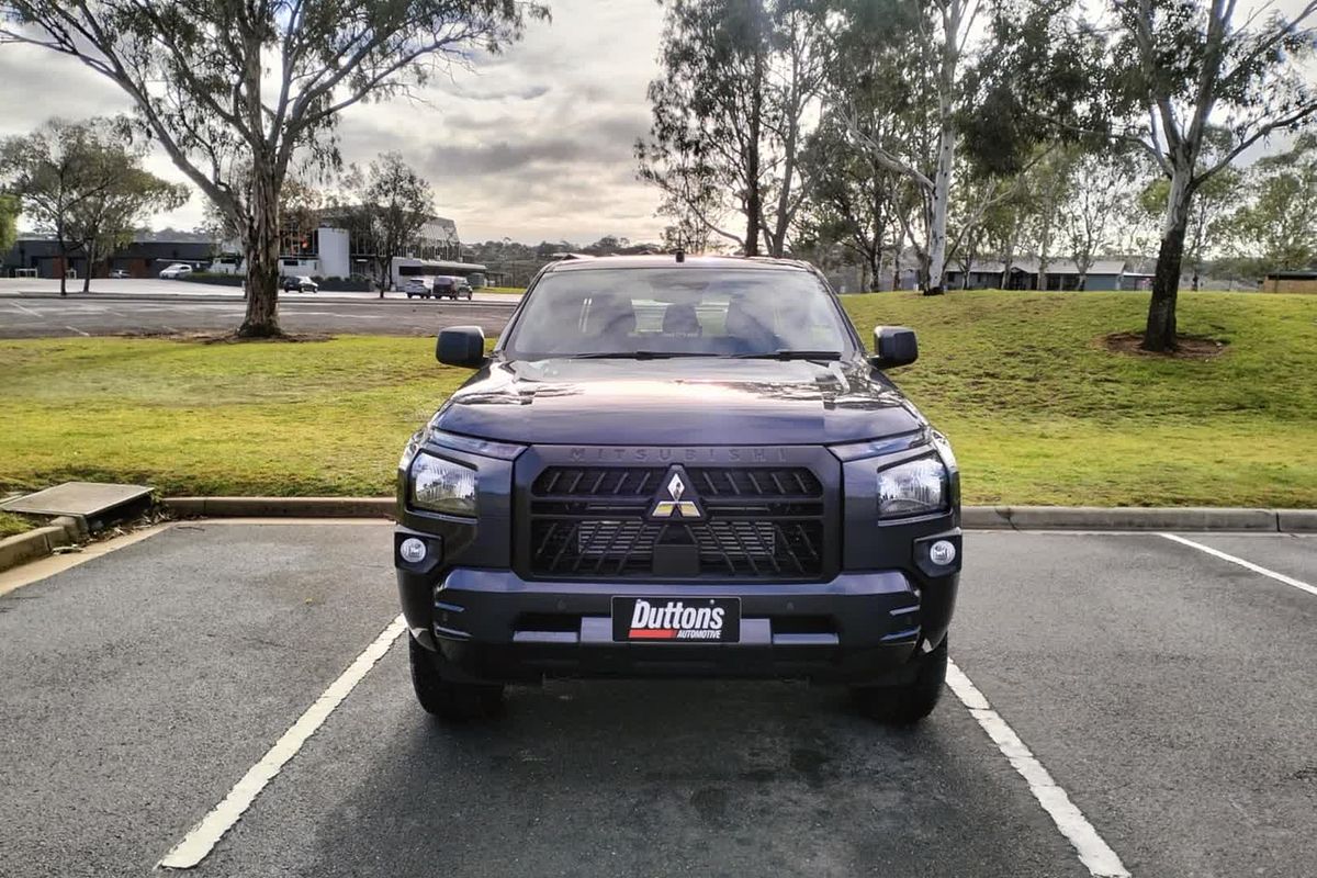2025 Mitsubishi Triton GLX MV 4X4