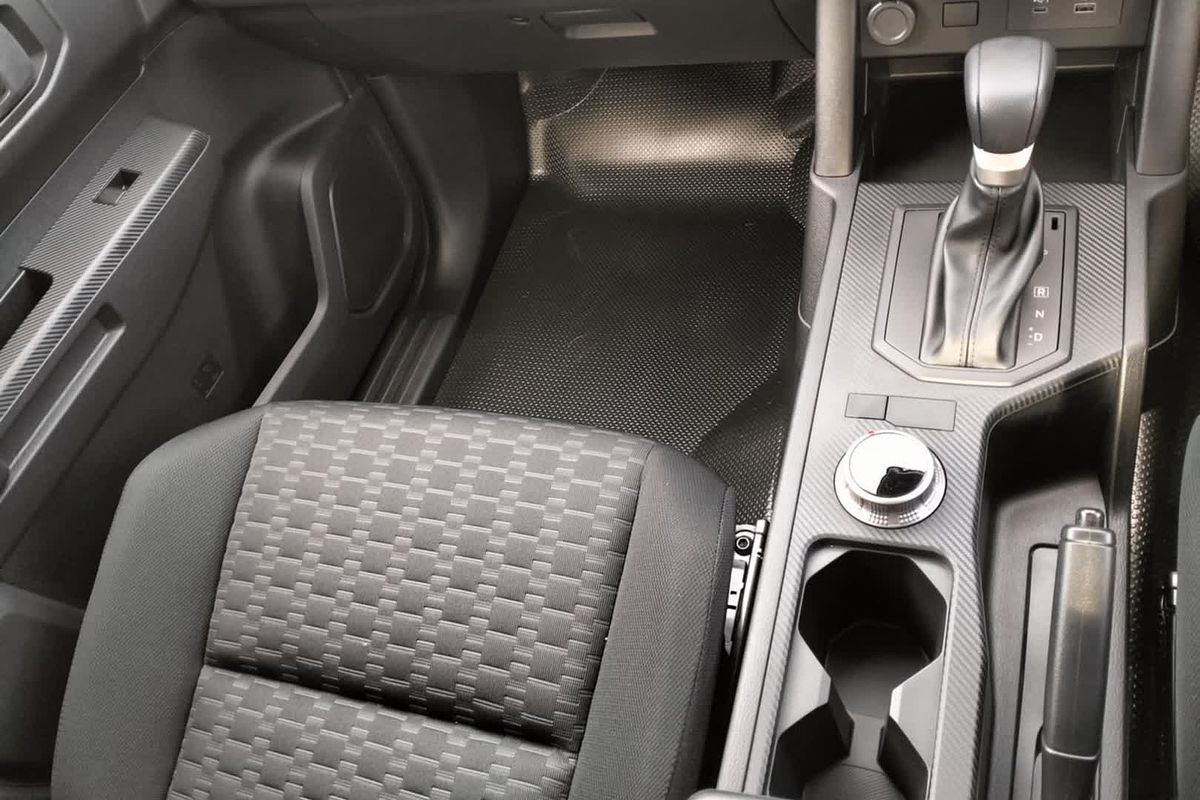 2025 Mitsubishi Triton GLX MV 4X4