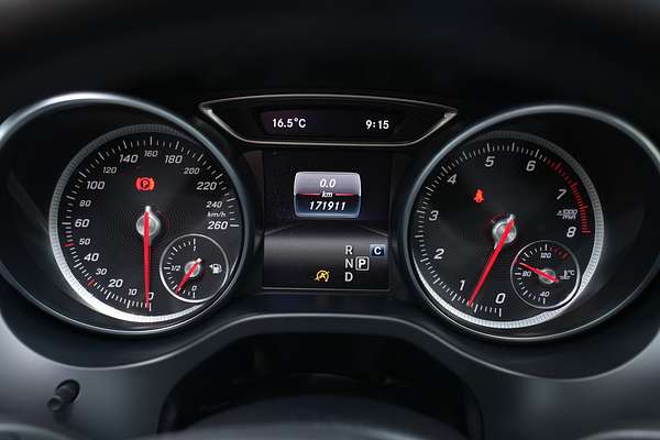2019 Mercedes-Benz GLA-Class GLA180 X156
