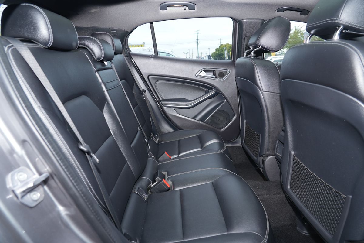 2019 Mercedes-Benz GLA-Class GLA180 X156