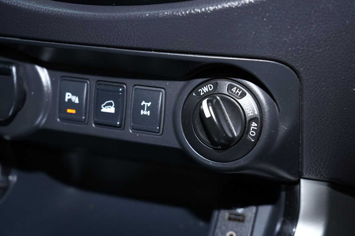 2016 Nissan Navara ST-X D23 Series 2 4X4