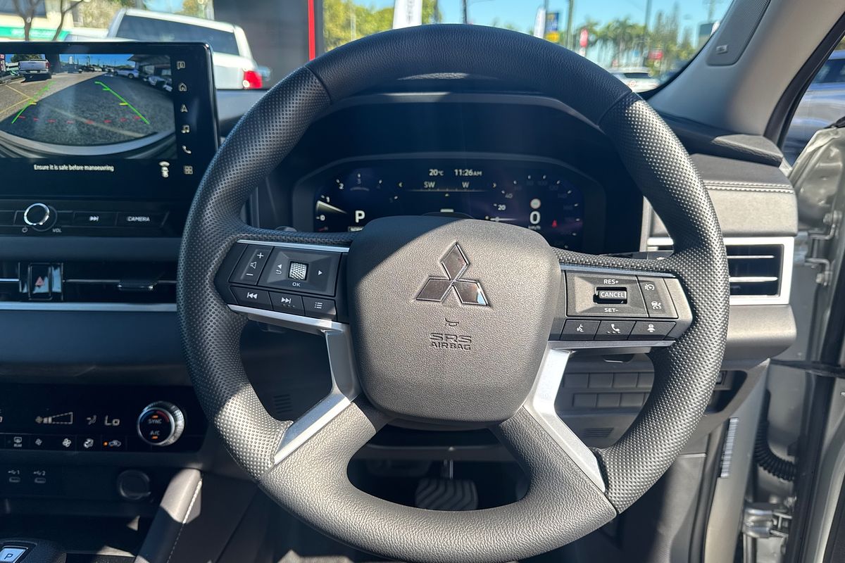 2025 Mitsubishi Outlander ES ZM