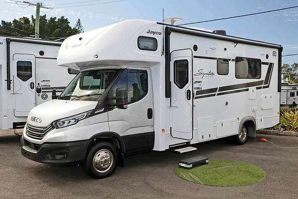 2025 Jayco SIGNATURE MOTORHOME IV.25-5B.SG-MY25