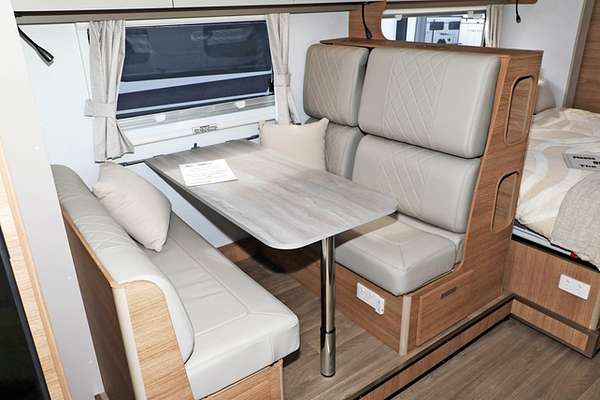 2025 Jayco SIGNATURE MOTORHOME IV.25-5B.SG-MY25