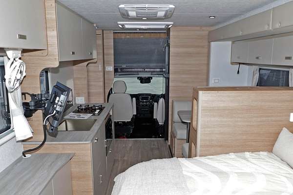 2025 Jayco SIGNATURE MOTORHOME IV.25-5B.SG-MY25