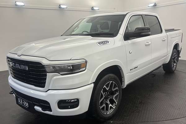 2025 RAM 1500 Laramie Sport Hurricane SO RamBox DT 4X4 SWB
