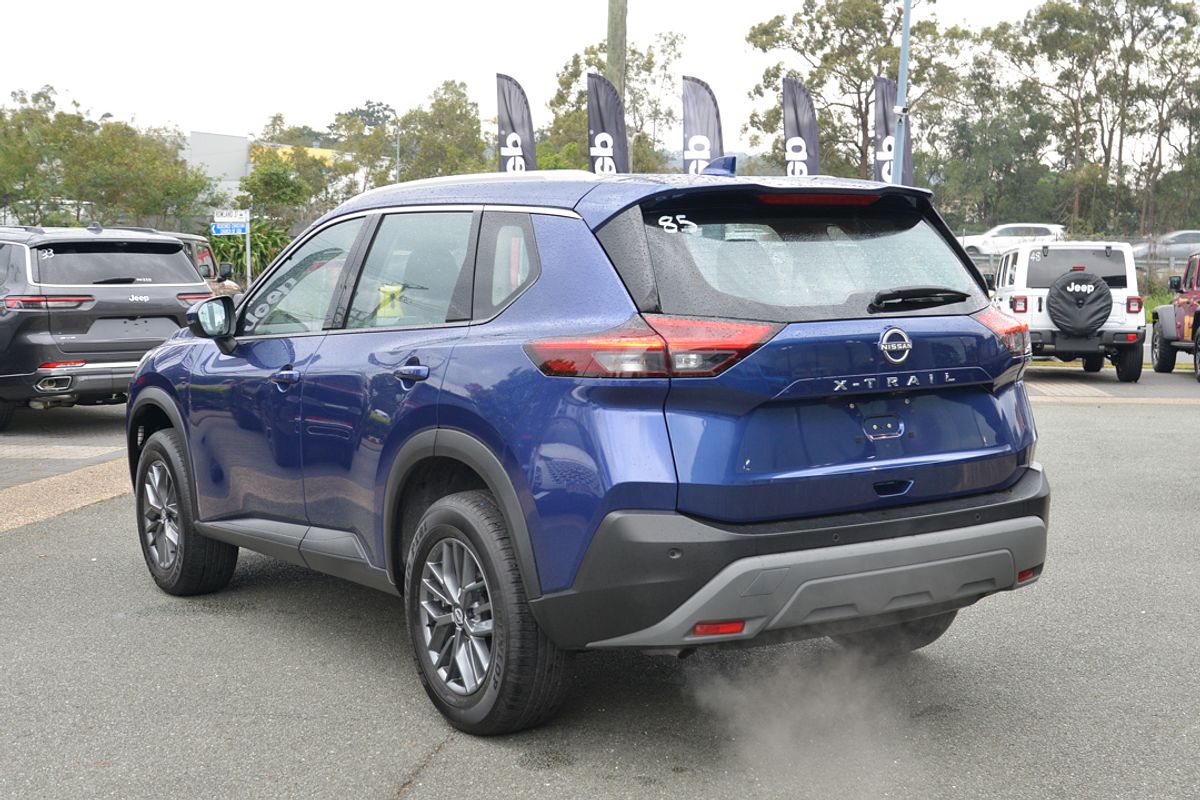 2024 Nissan X-TRAIL ST T33