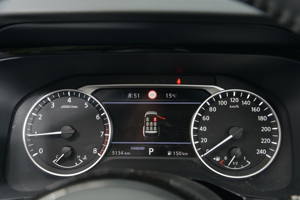 2024 Nissan Pathfinder ST-L R53