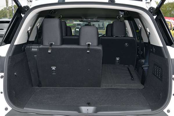 2024 Nissan Pathfinder ST-L R53
