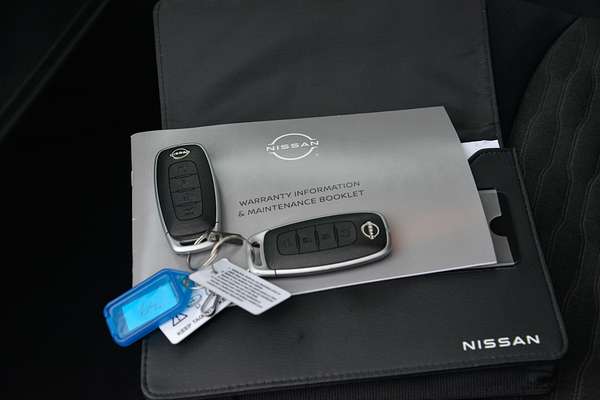 2024 Nissan Pathfinder ST-L R53