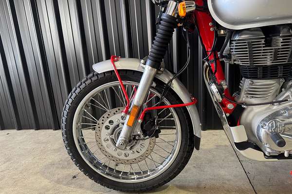 2019 Royal Enfield UMI BULLET TRIALS 500