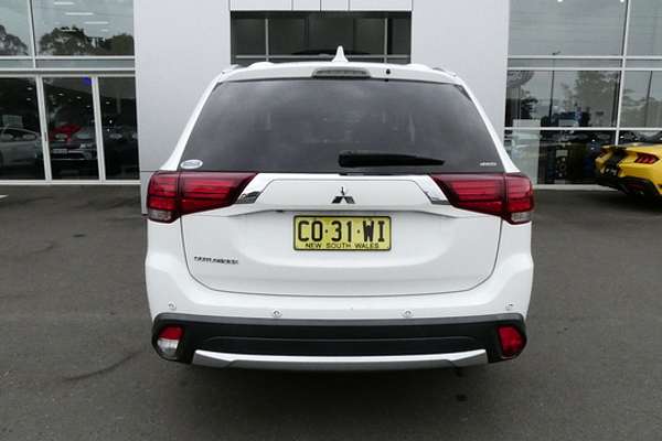 2016 Mitsubishi Outlander LS Safety Pack ZK
