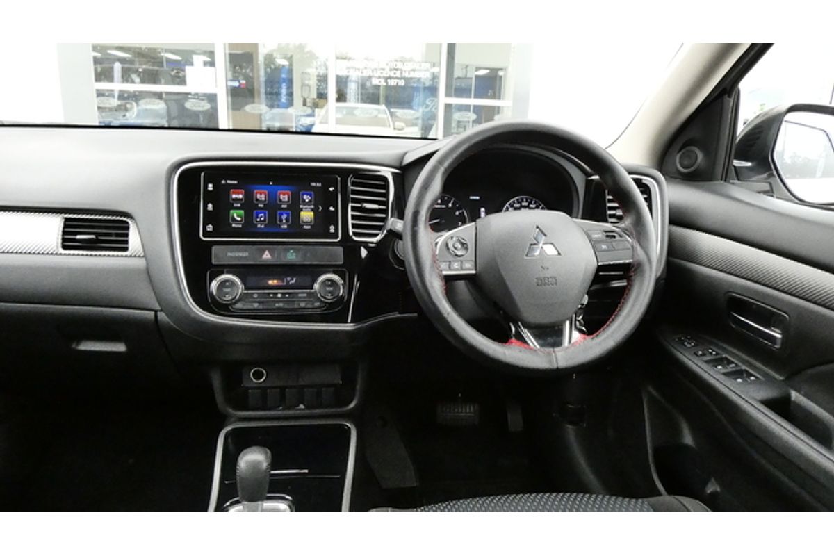 2016 Mitsubishi Outlander LS Safety Pack ZK