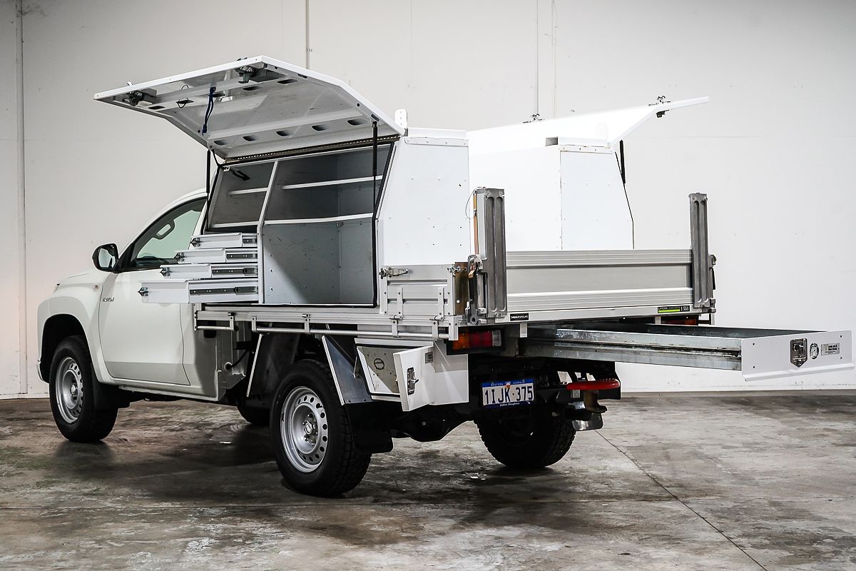 2020 Mitsubishi Triton GLX MR 4X4