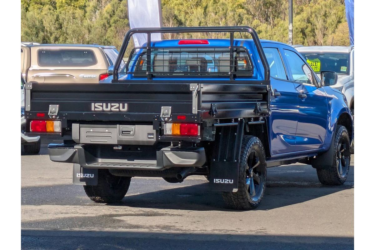 2025 Isuzu D-MAX SX 4X4