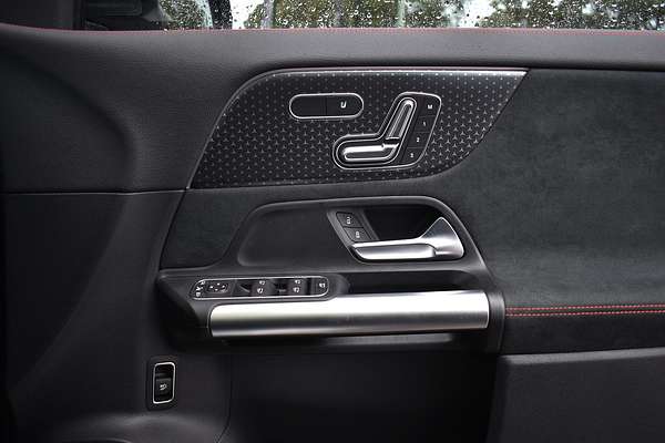 2024 Mercedes-Benz EQA EQA250+ H243