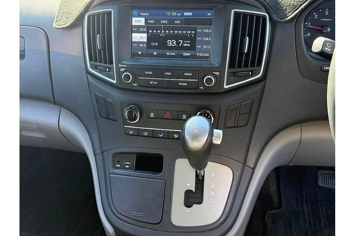 2017 Hyundai iLoad TQ3-V Series II